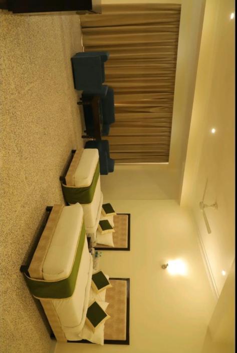 Gautam Hotels & Resorts Кхаджурахо Экстерьер фото